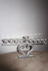 חנוכיה קריסטל - לבן לב